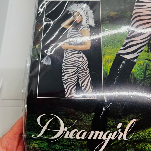 NWT Zebralicious Costume black and white. 3 piece set. Size XSmall (85+ pounds) - Picture 7 of 8